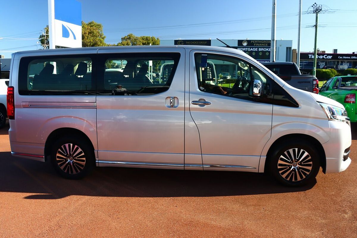 2019 Toyota Granvia VX GDH303R