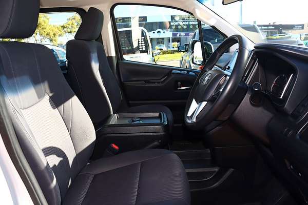 2019 Toyota Granvia VX GDH303R