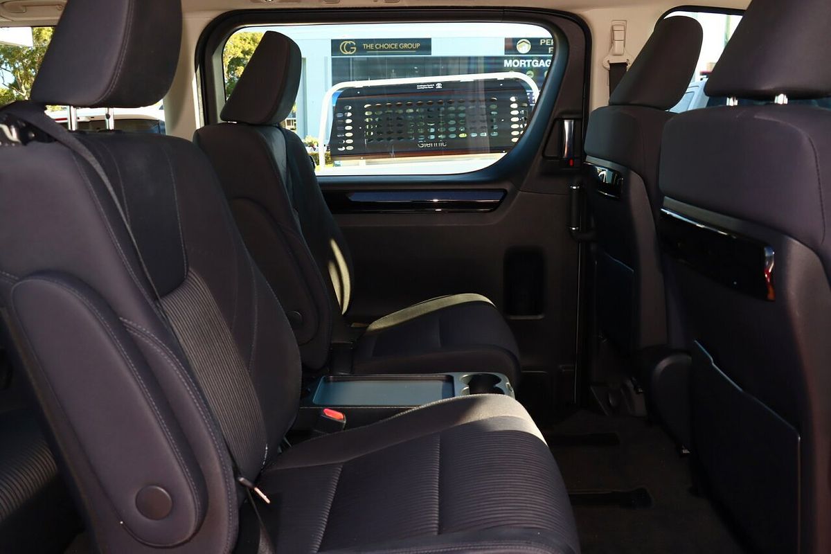2019 Toyota Granvia VX GDH303R