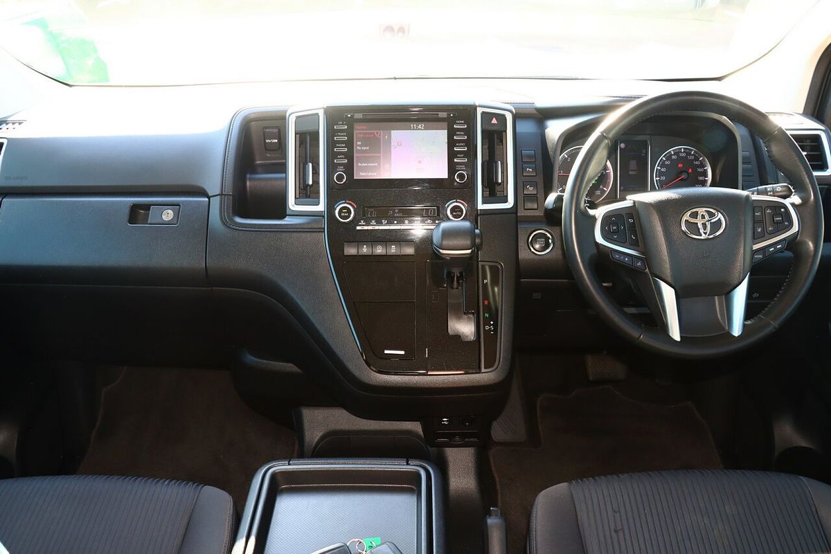 2019 Toyota Granvia VX GDH303R