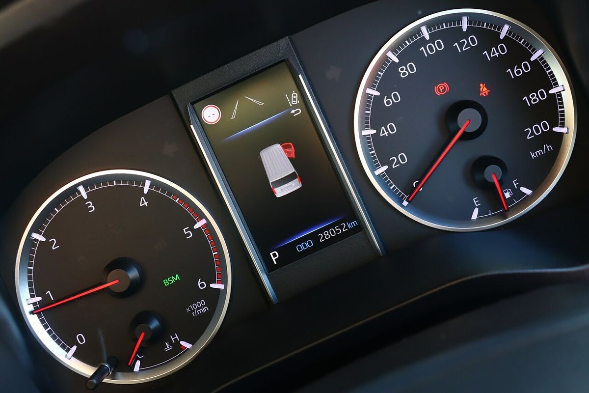 2019 Toyota Granvia VX GDH303R