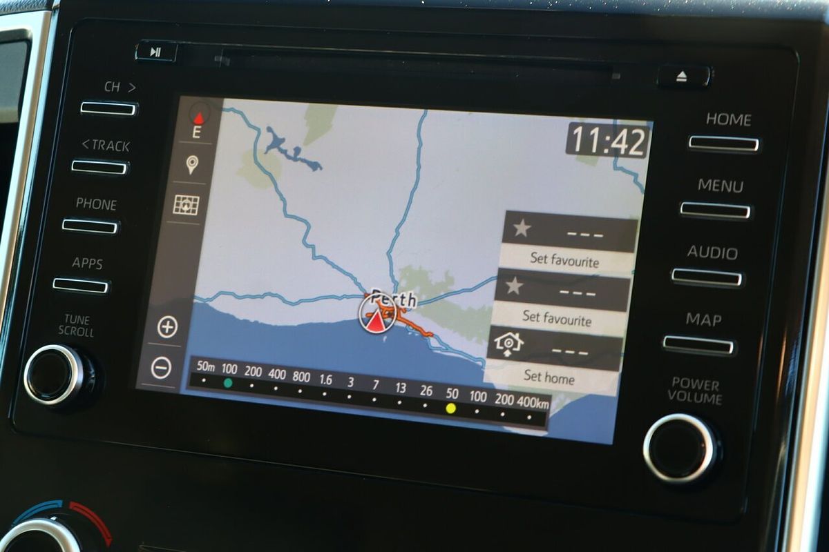 2019 Toyota Granvia VX GDH303R