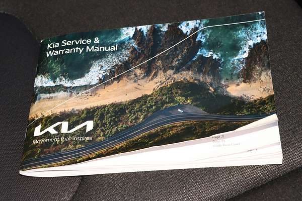2023 Kia Carnival S KA4