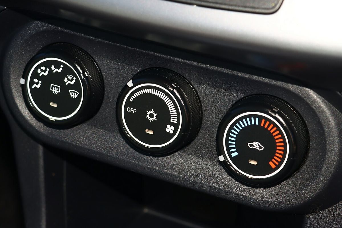 2011 Mitsubishi Lancer ES CJ