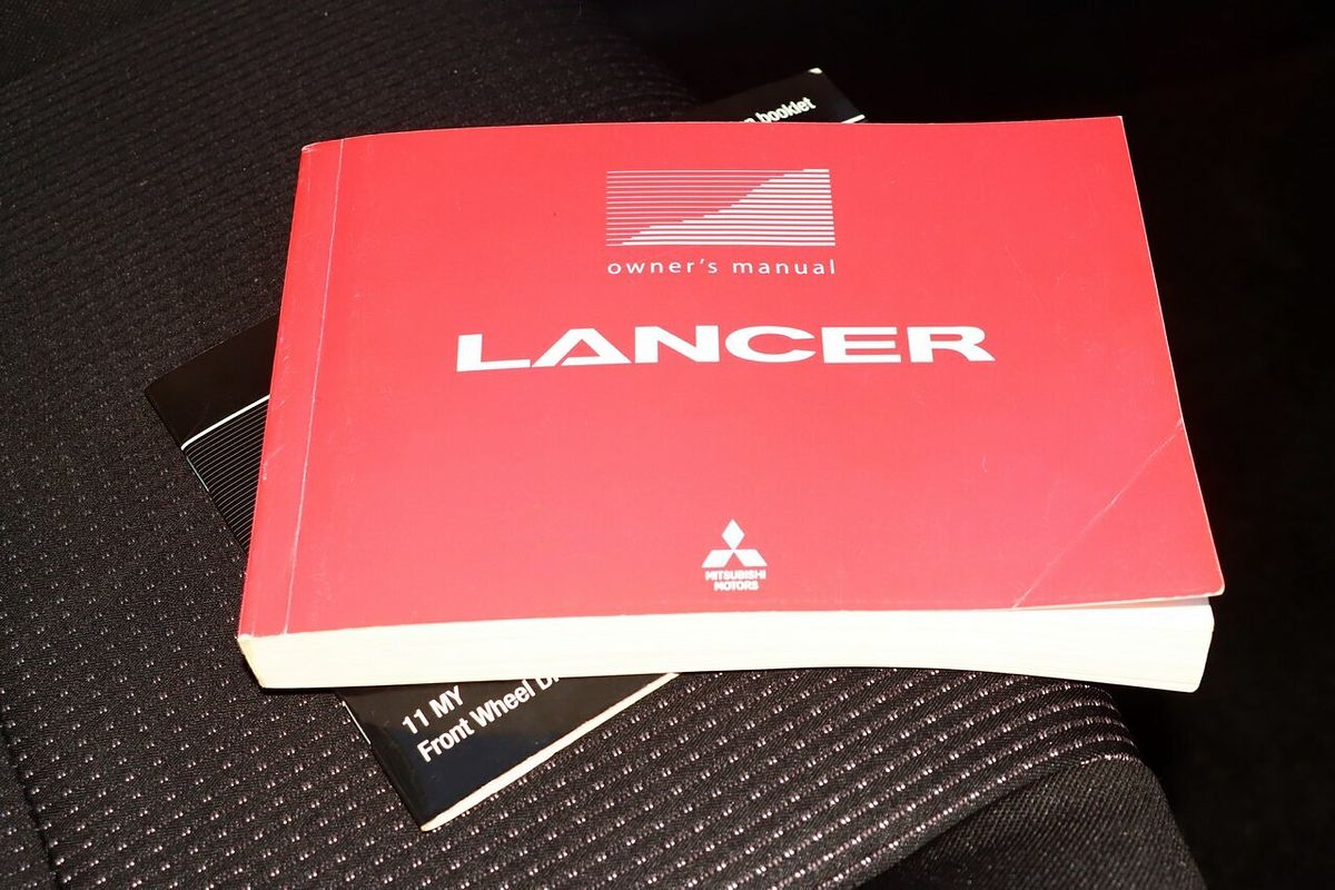 2011 Mitsubishi Lancer ES CJ