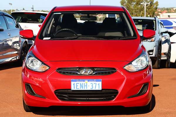 2014 Hyundai Accent Active RB2