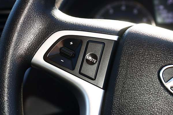 2014 Hyundai Accent Active RB2