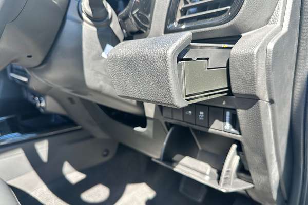 2024 Isuzu D-MAX X-TERRAIN 4X4