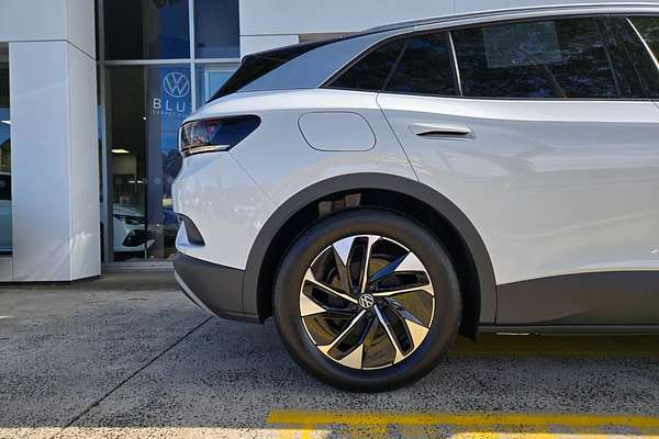 2025 Volkswagen ID. 4 Pro E2