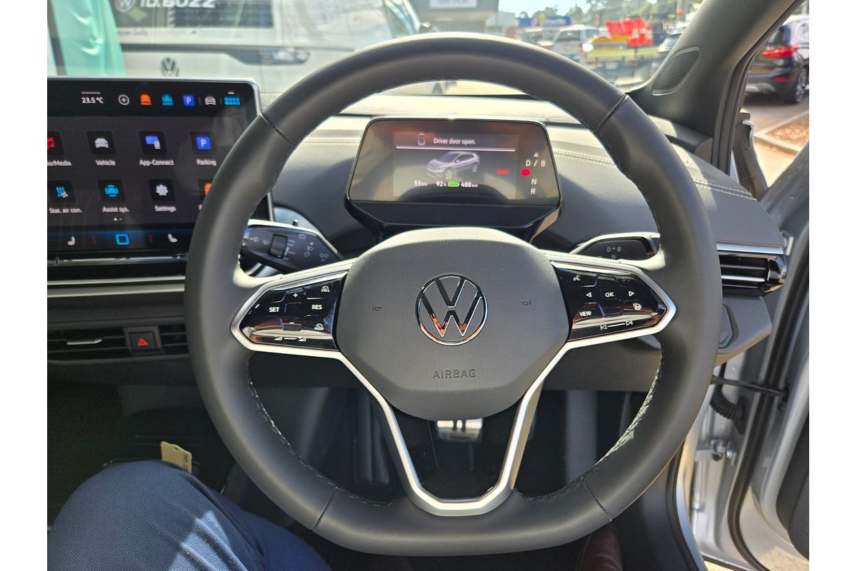 2025 Volkswagen ID. 4 Pro E2