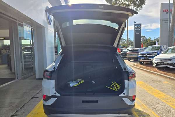 2025 Volkswagen ID. 4 Pro E2