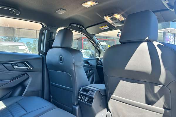 2024 Isuzu D-MAX X-TERRAIN 4X4