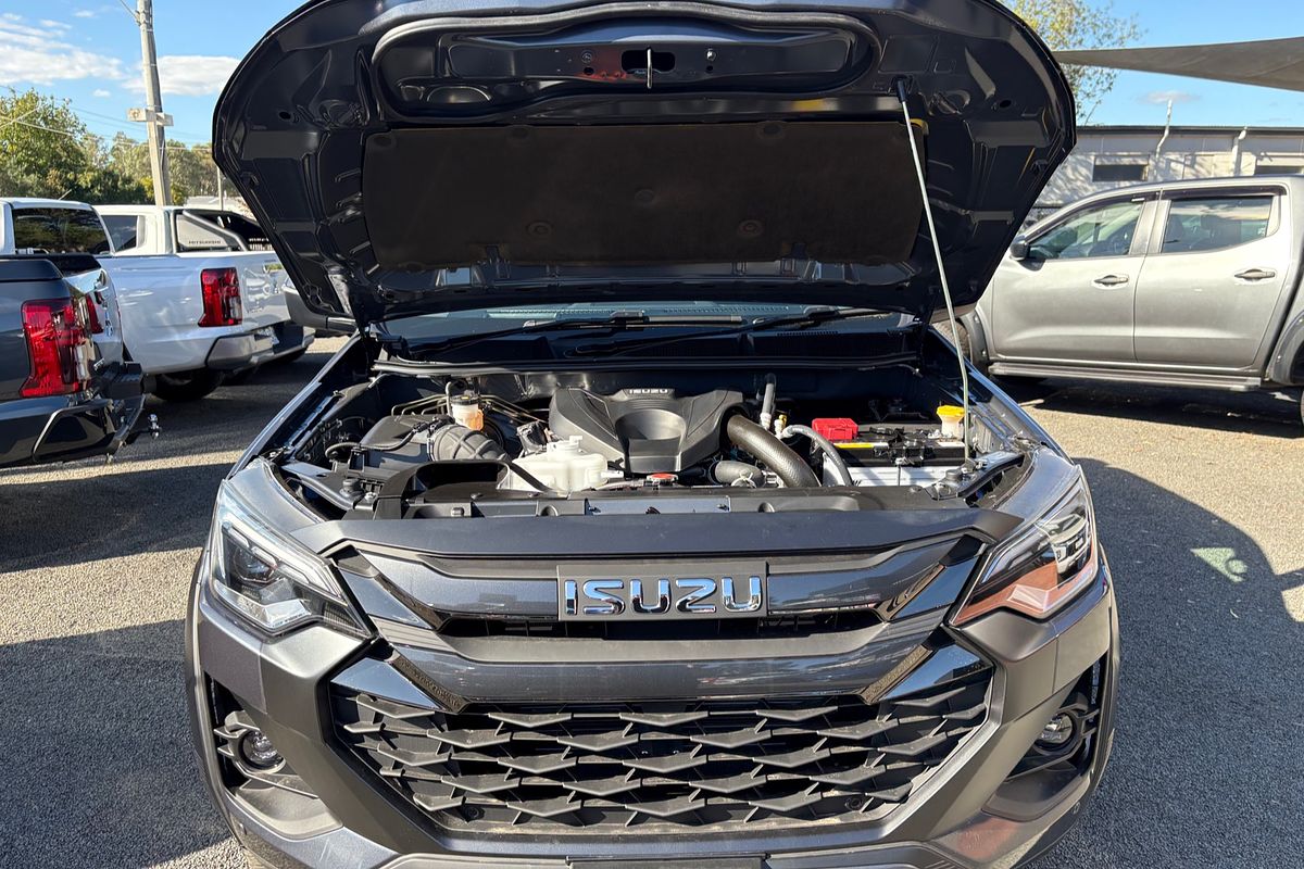 2024 Isuzu D-MAX X-TERRAIN 4X4