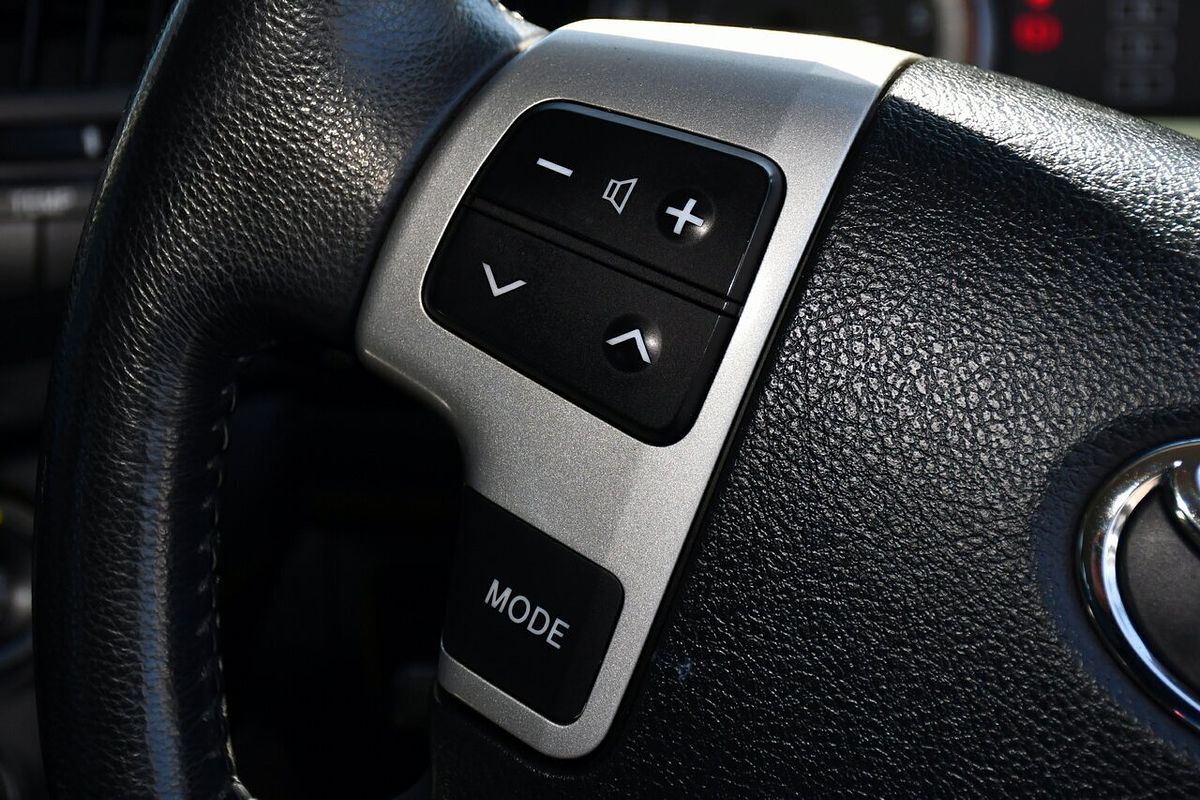 2012 Toyota Landcruiser Altitude VDJ200R