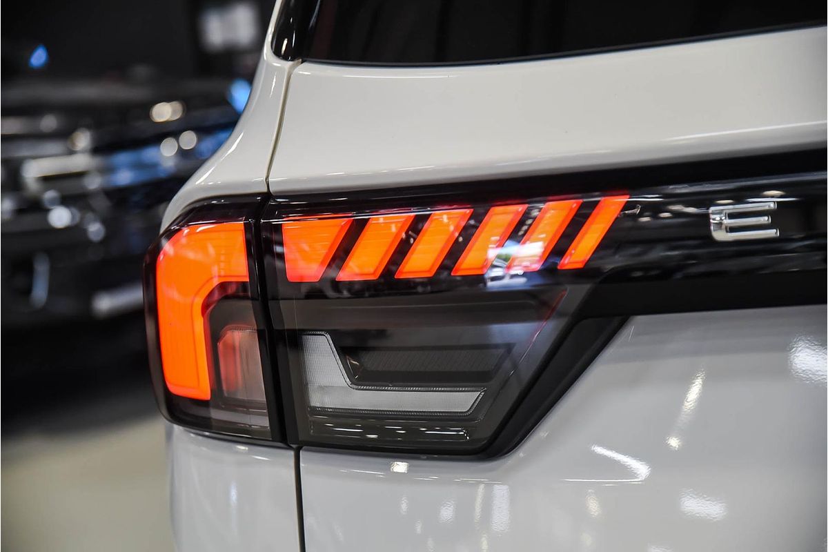 2022 Ford Everest Trend