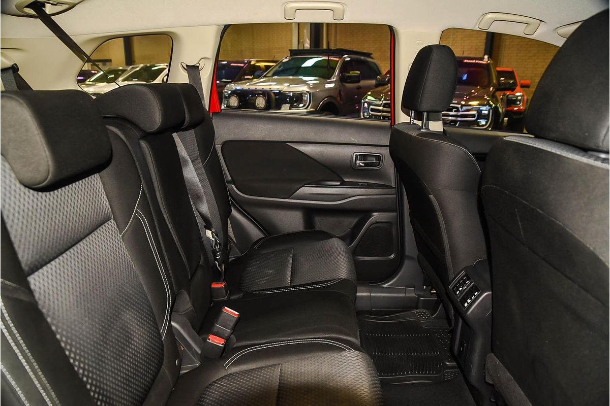 2019 Mitsubishi Outlander ES ZL