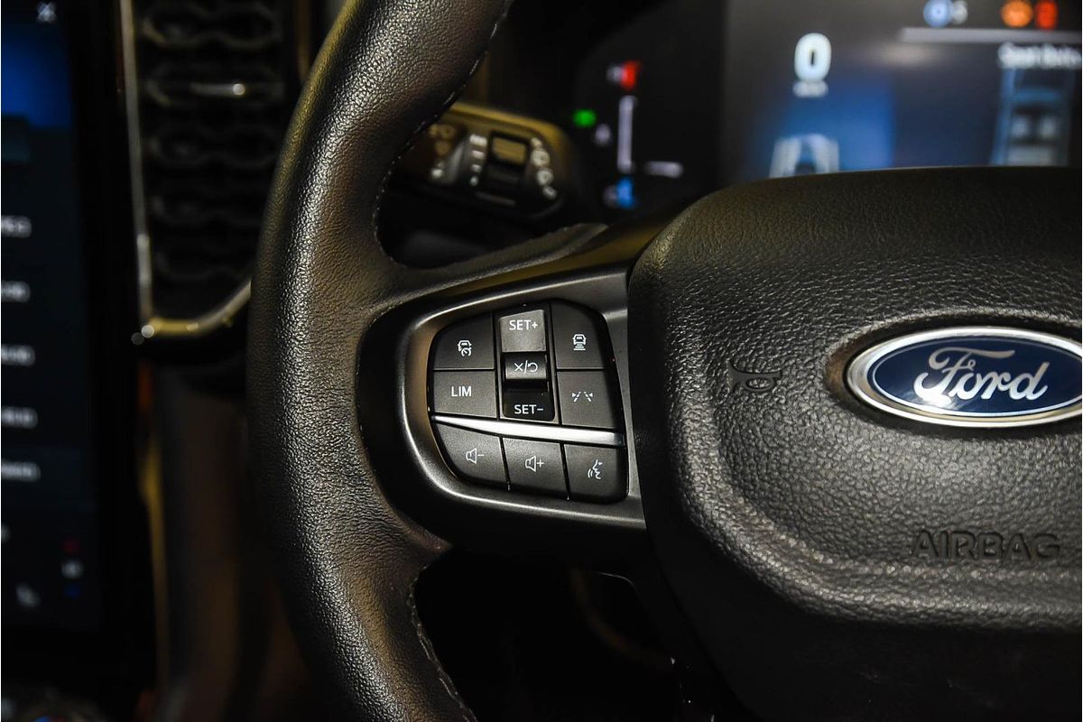 2023 Ford Everest Sport