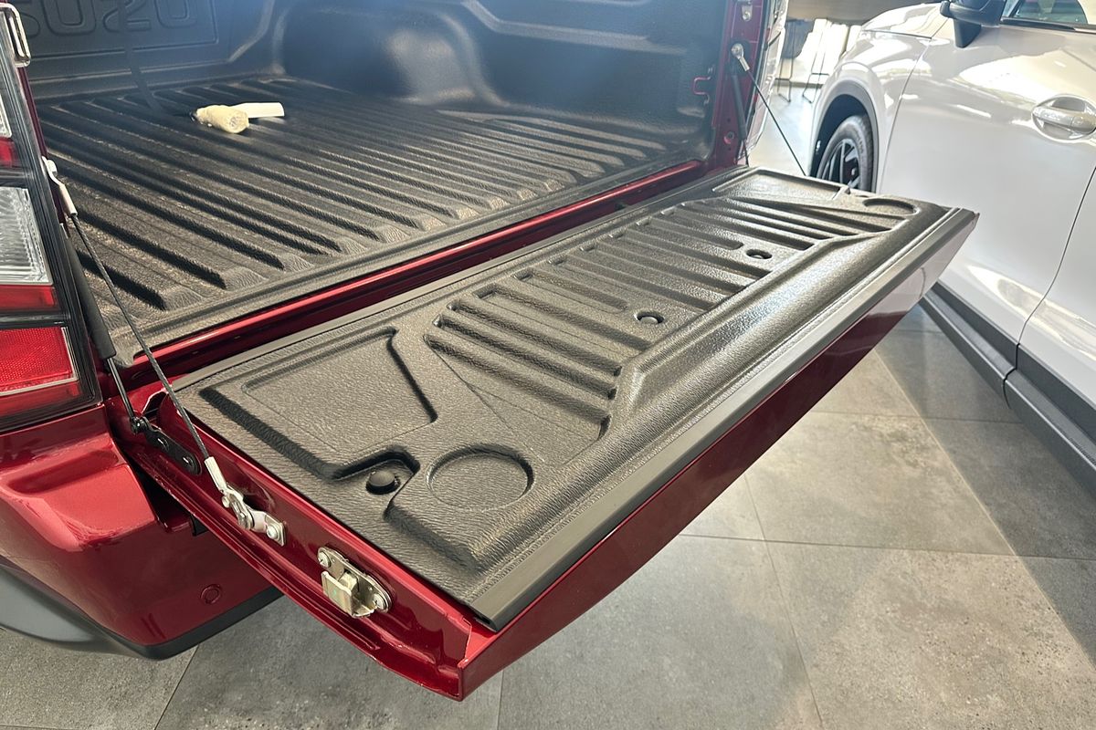 2024 Isuzu D-MAX X-TERRAIN 4X4