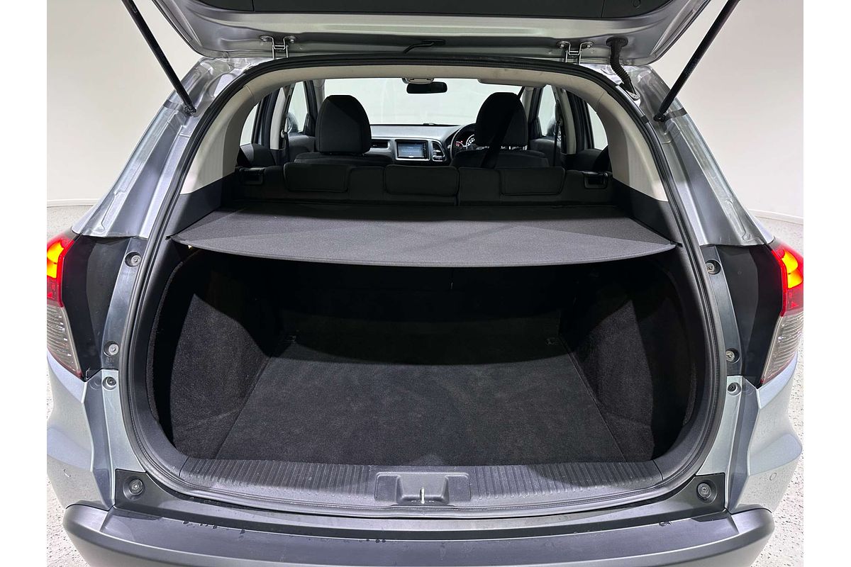 2019 Honda HR-V VTi-S