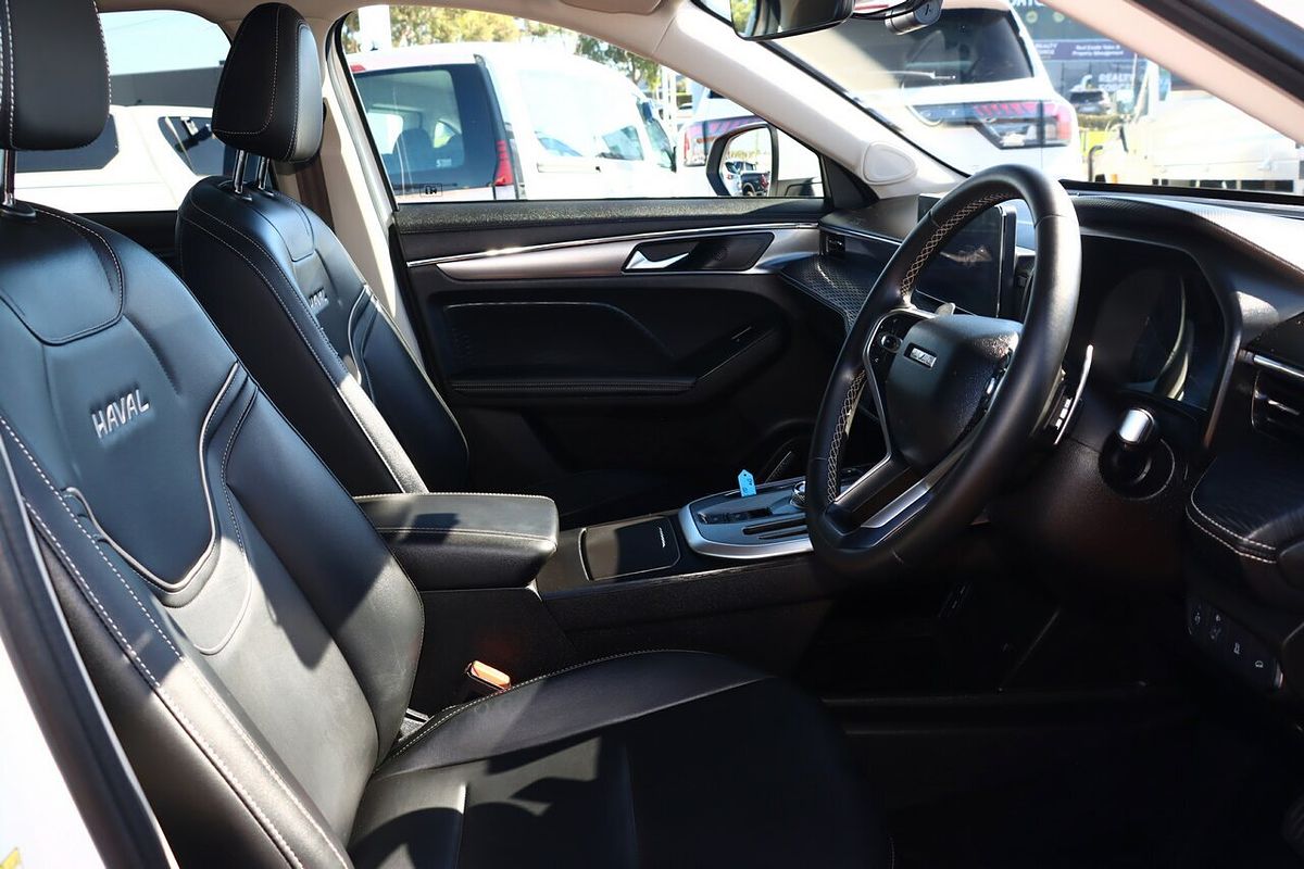 2022 GWM Haval Jolion Lux A01