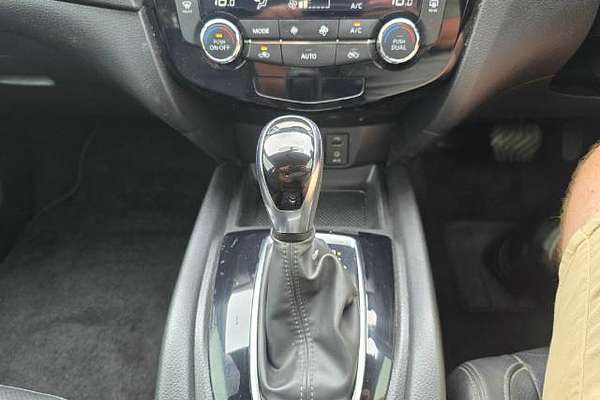 2018 Nissan X-TRAIL ST-L T32 Series II