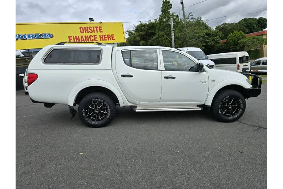2012 Mitsubishi Triton GL-R MN 4X4