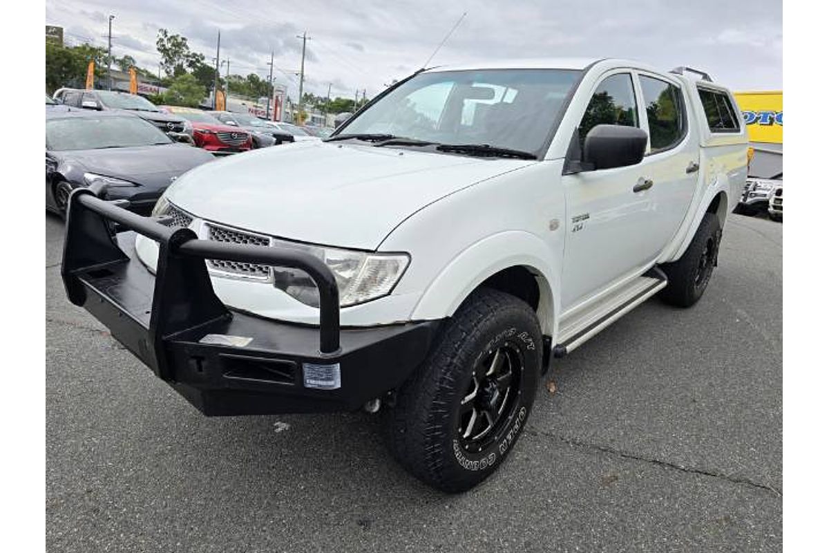 2012 Mitsubishi Triton GL-R MN 4X4