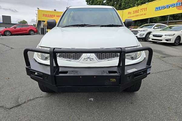2012 Mitsubishi Triton GL-R MN 4X4