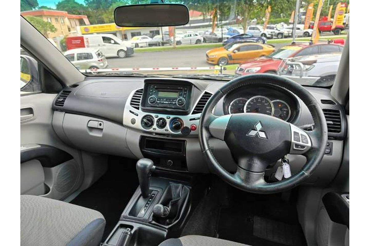 2012 Mitsubishi Triton GL-R MN 4X4