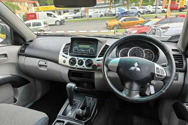2012 Mitsubishi Triton GL-R MN 4X4