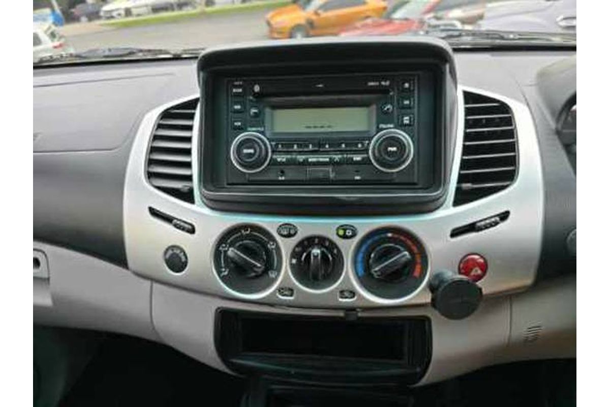 2012 Mitsubishi Triton GL-R MN 4X4