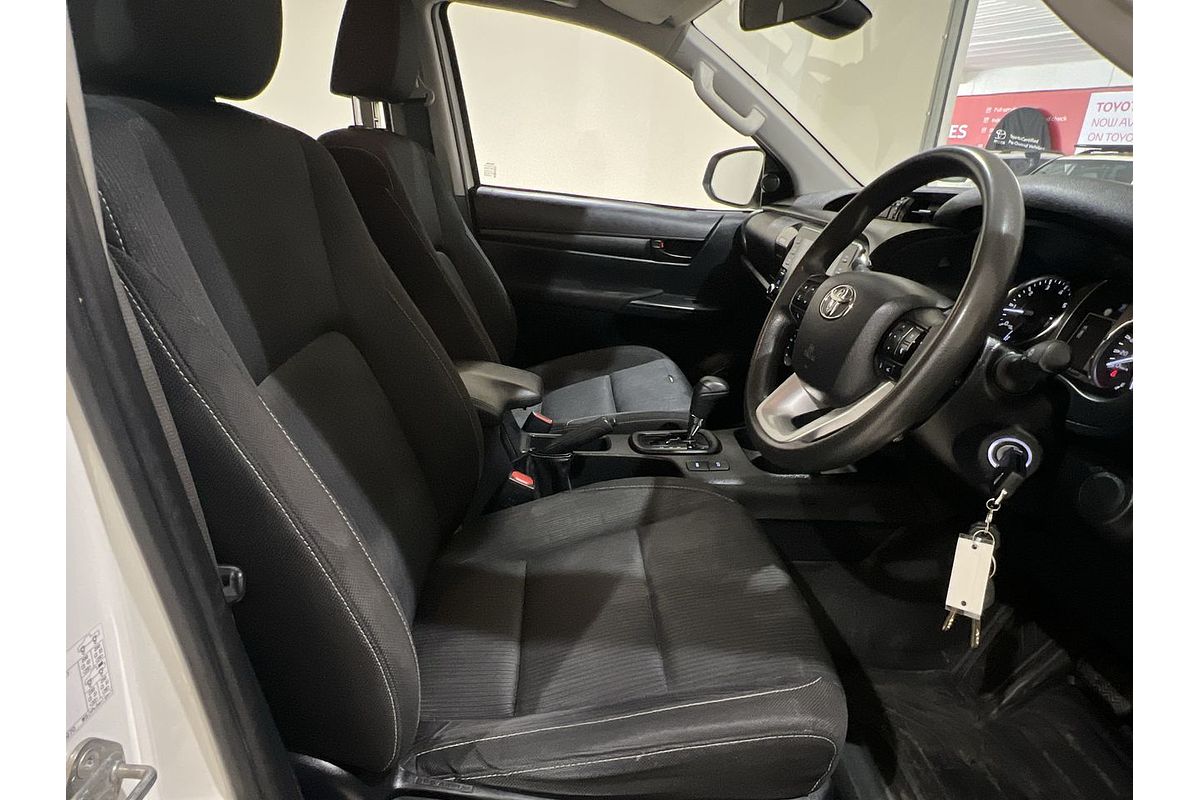 2021 Toyota Hilux SR GUN126R 4X4