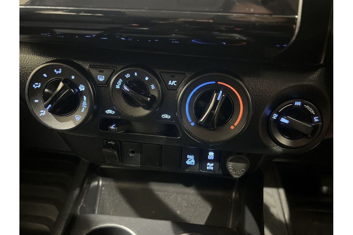 2021 Toyota Hilux SR GUN126R 4X4
