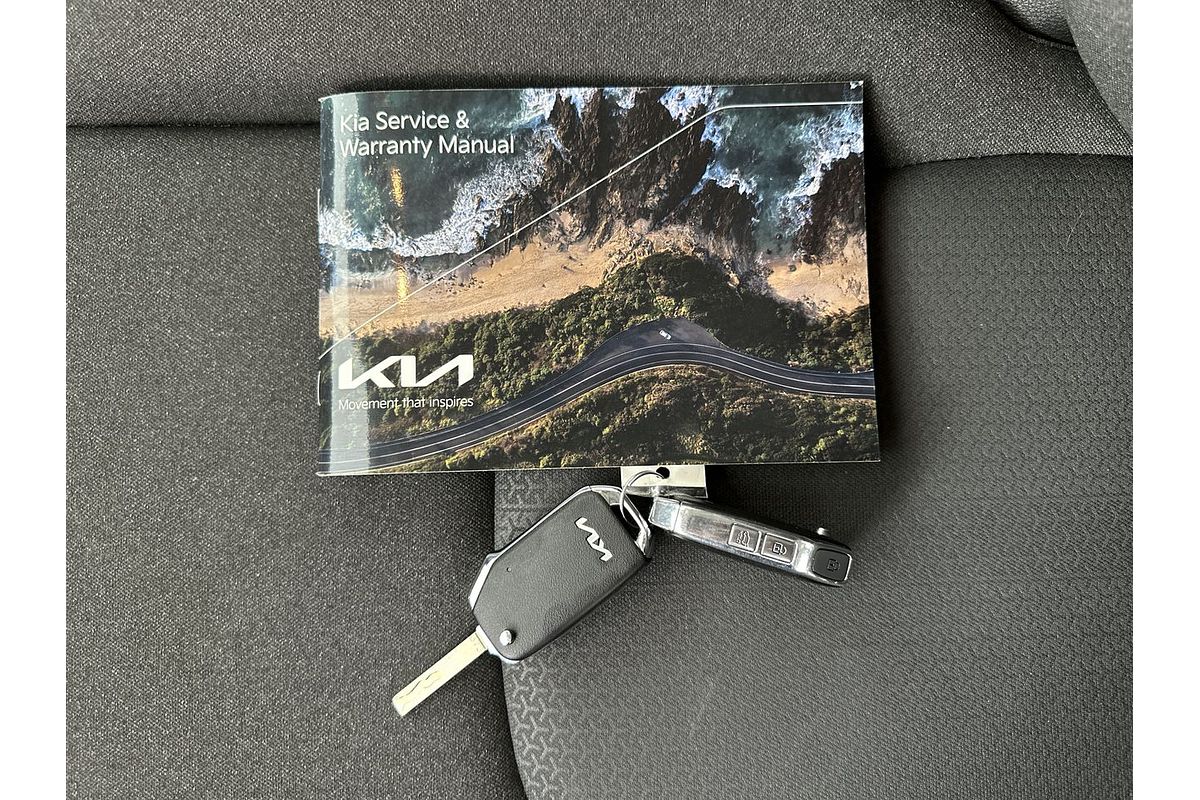2023 Kia Carnival S KA4