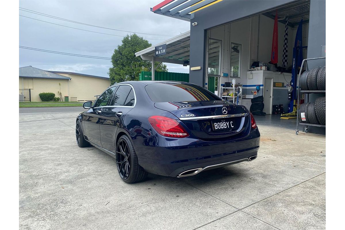 2017 Mercedes-Benz C-Class C300 W205