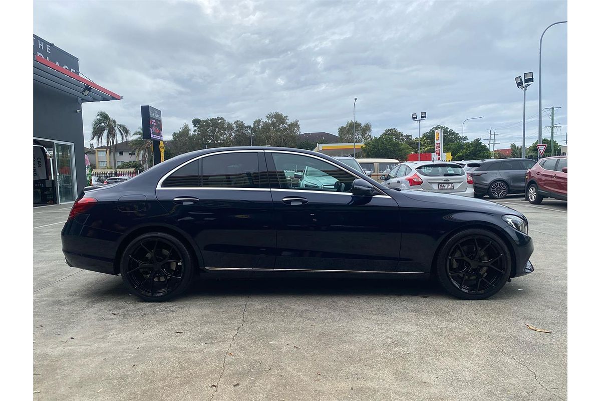 2017 Mercedes-Benz C-Class C300 W205