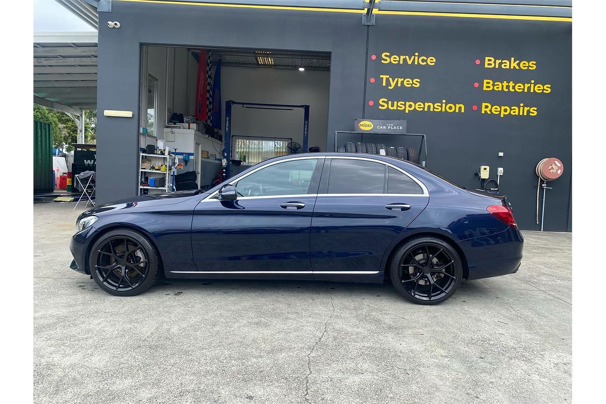 2017 Mercedes-Benz C-Class C300 W205