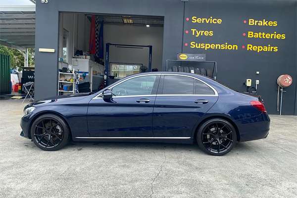 2017 Mercedes-Benz C-Class C300 W205