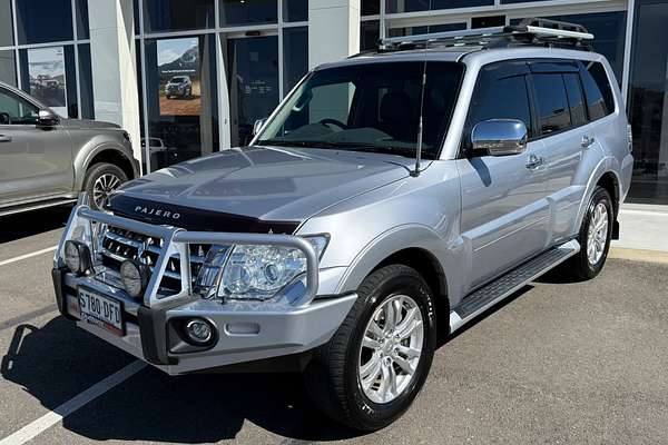 2017 Mitsubishi Pajero GLS NX