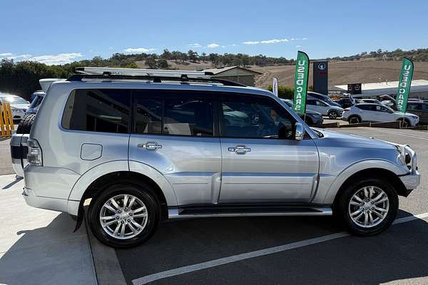 2017 Mitsubishi Pajero GLS NX