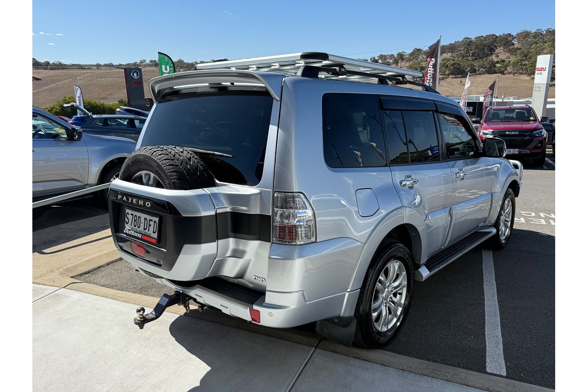 2017 Mitsubishi Pajero GLS NX