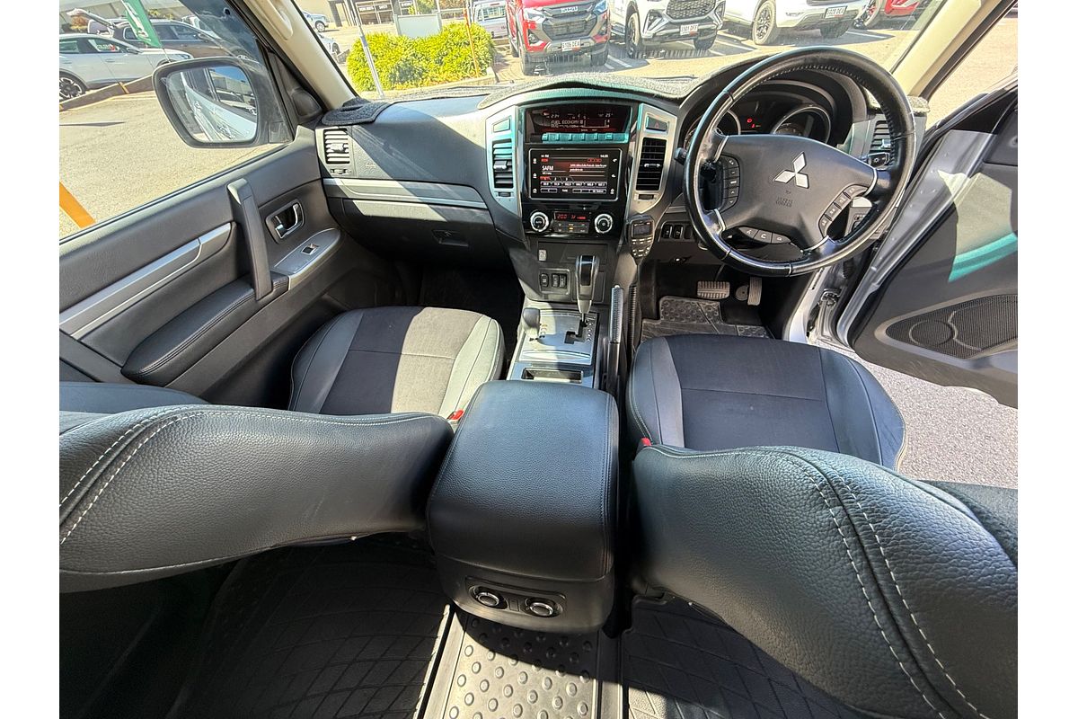 2017 Mitsubishi Pajero GLS NX