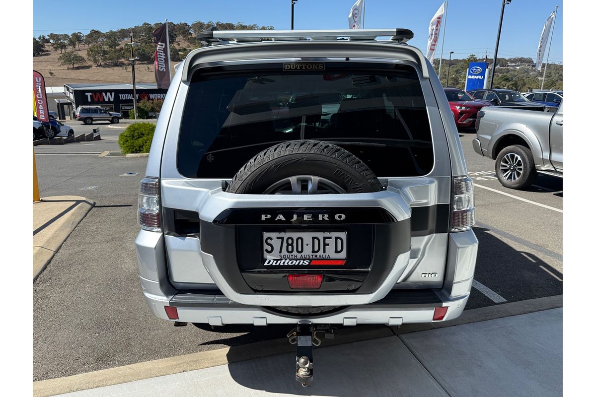 2017 Mitsubishi Pajero GLS NX