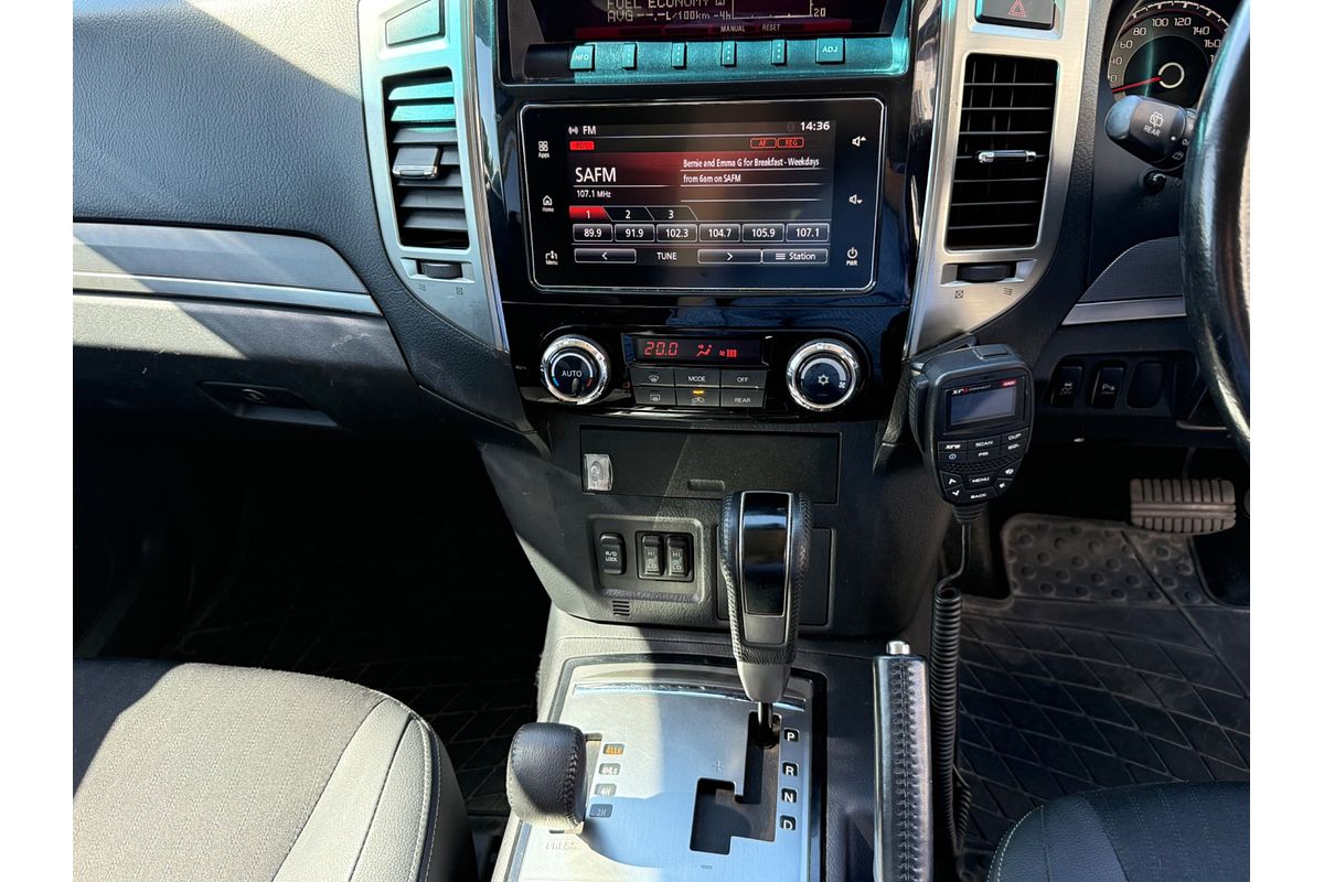 2017 Mitsubishi Pajero GLS NX