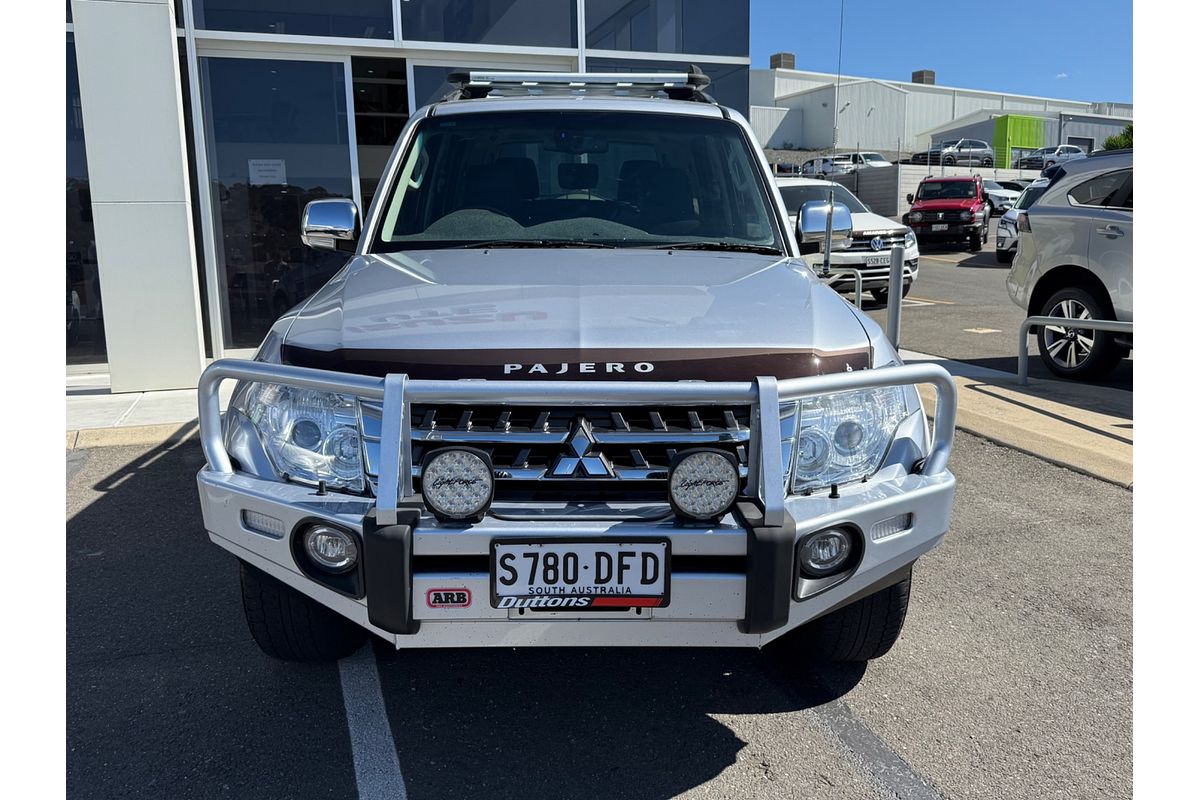 2017 Mitsubishi Pajero GLS NX