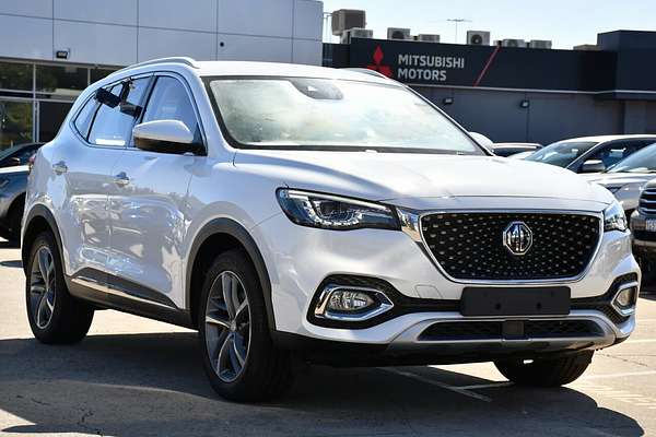 2024 MG HS Excite SAS23
