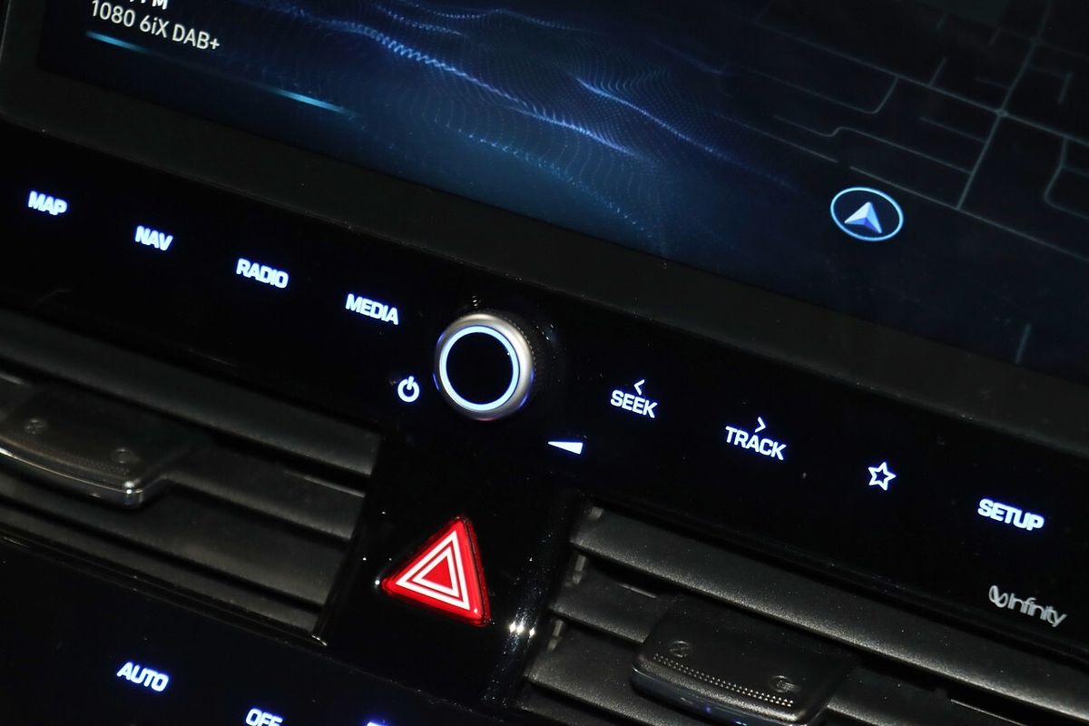 2020 Hyundai IONIQ Plug-in Elite AE.3