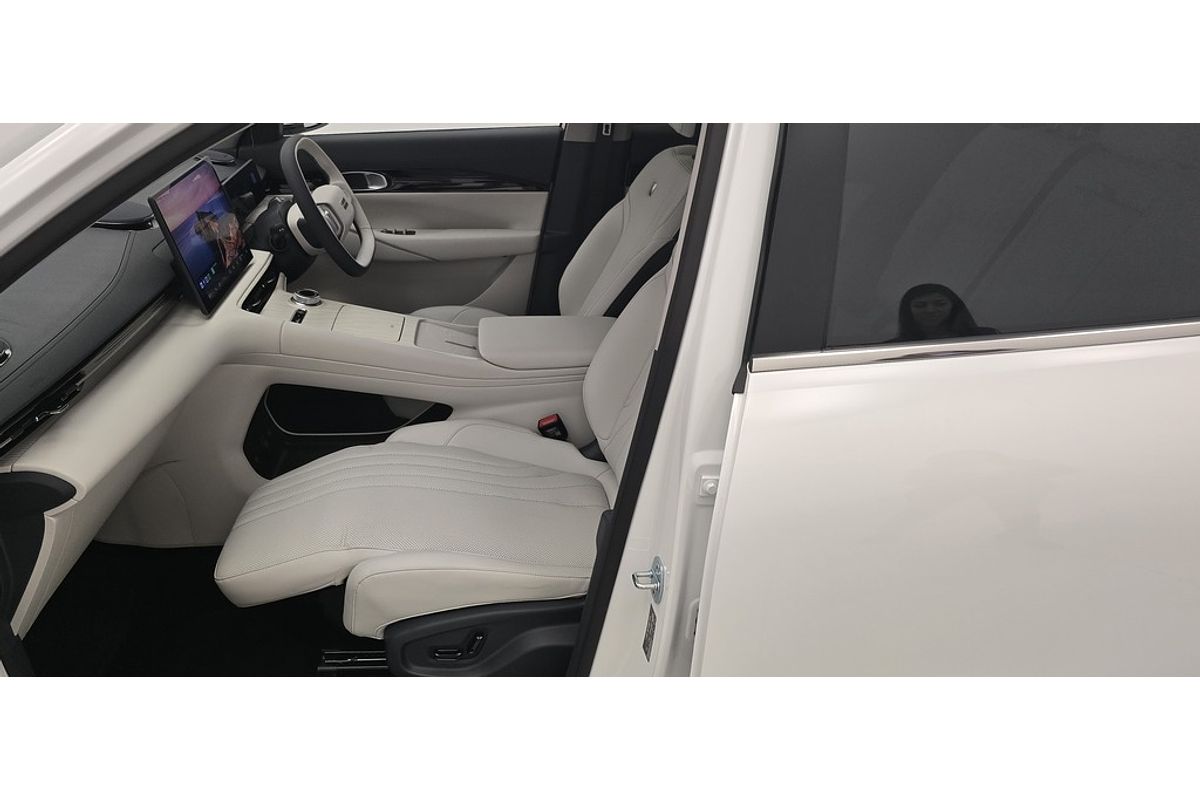 2025 Geely EX5