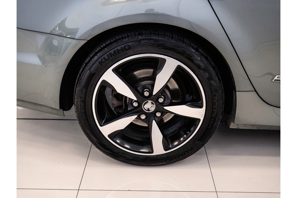 2016 Holden Commodore SV6 Black VF Series II