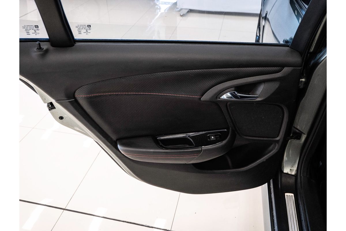 2016 Holden Commodore SV6 Black VF Series II
